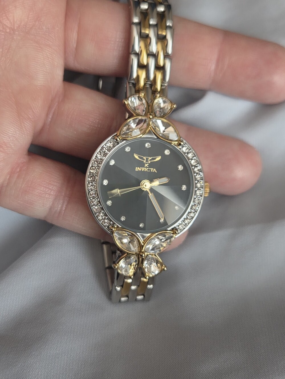 Wildflower I by Invicta LadyModel 69099 Ladies Watch - Picture 12 of 14